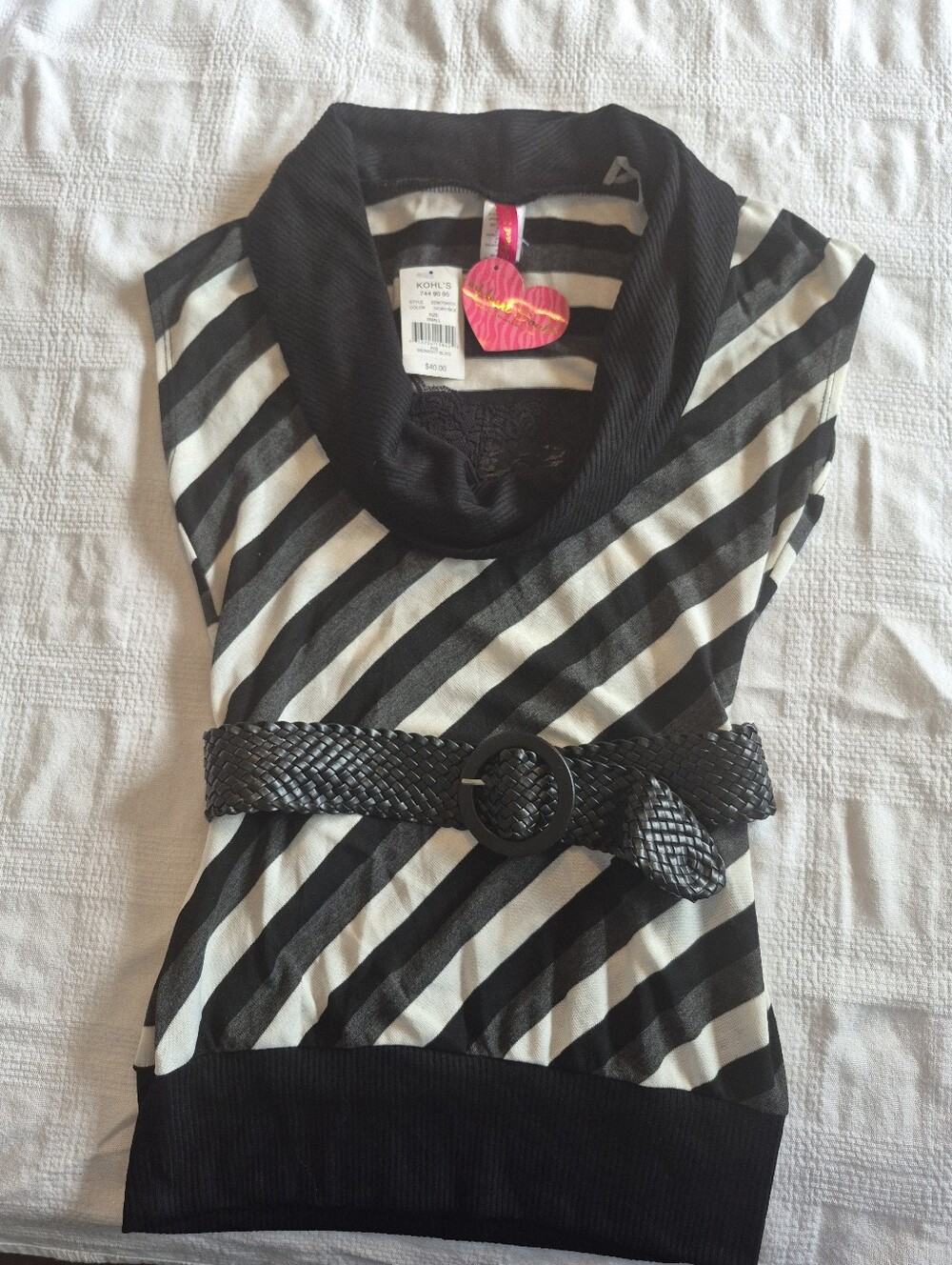 Heart n Soul women's small striped rolled neck no sleeve sweater belted NEW